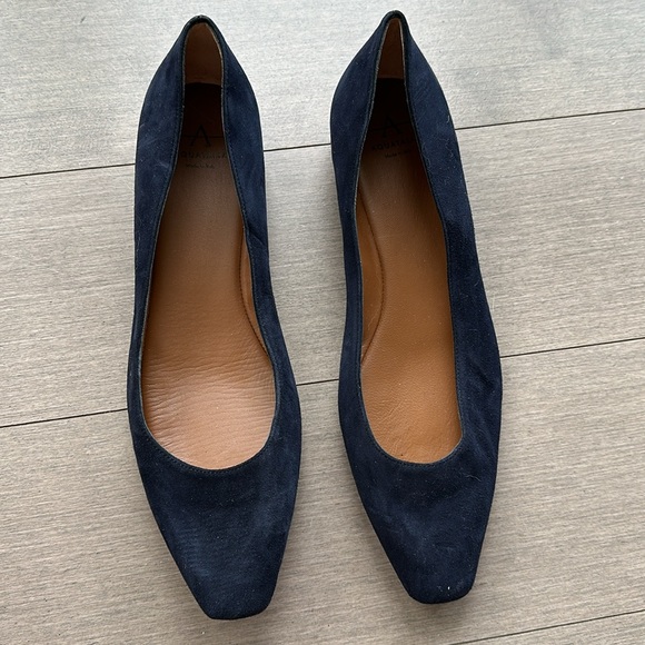 Aquatalia Suede Navy Marcella - Picture 2 of 4